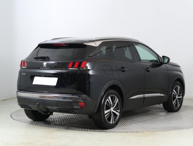 Peugeot 3008  1.2 PureTech 
