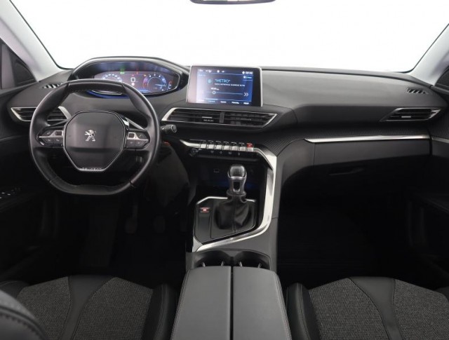 Peugeot 3008  1.2 PureTech 