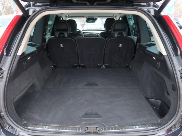 Volvo XC90  D5 AWD 