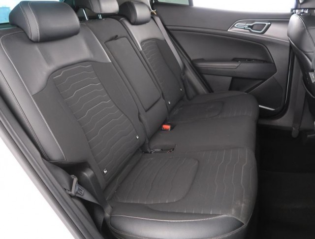 Kia Sportage  1.6 CRDi 