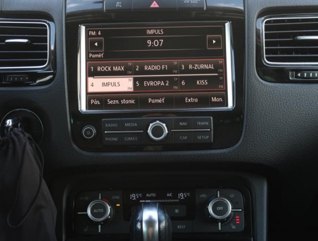 Volkswagen Touareg  3.0 TDI R-Line