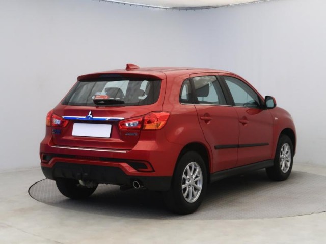 Mitsubishi ASX  1.6 MIVEC Invite
