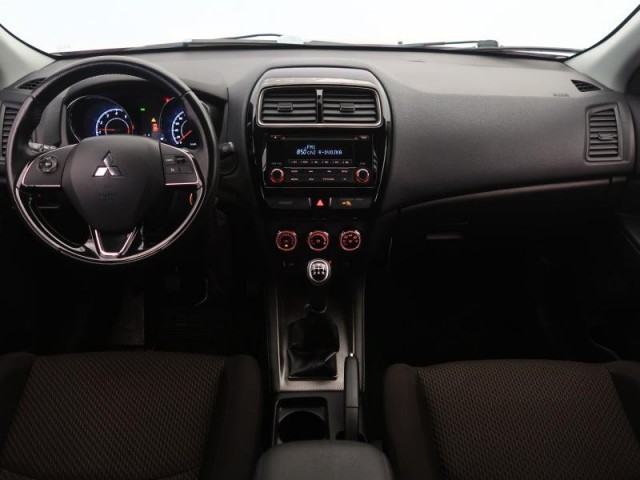Mitsubishi ASX  1.6 MIVEC Invite