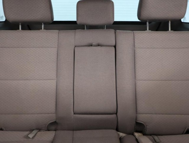 Kia Sorento  2.5 CRDi 