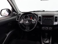 Mitsubishi Outlander  2.4 MIVEC 