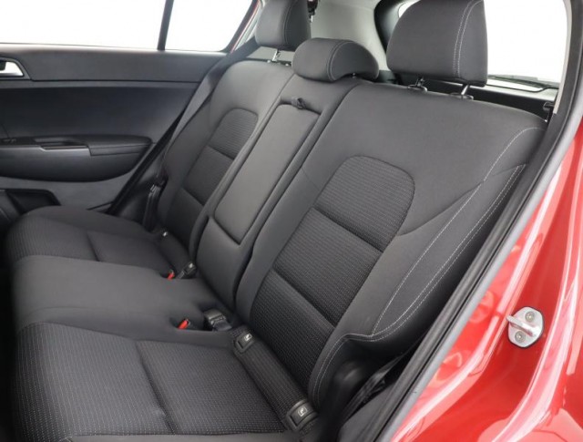 Kia Sportage  1.6 GDI 