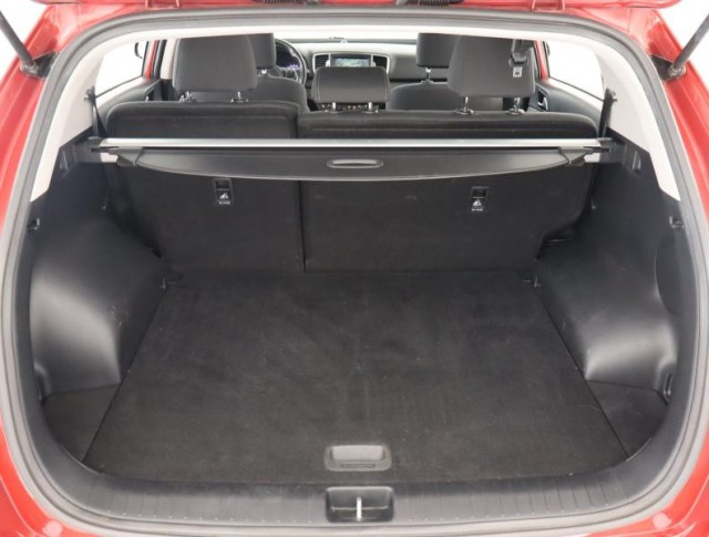 Kia Sportage  1.6 GDI 