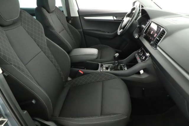Škoda Karoq  1.0 TSI Ambition