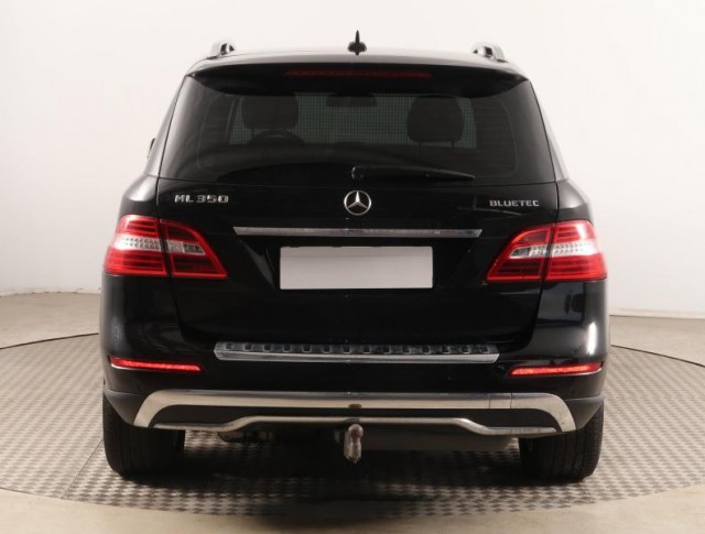 Mercedes-Benz ML  ML 350 BlueTEC Performance Pa