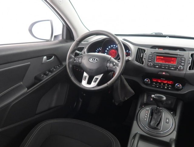Kia Sportage  2.0 CRDi 