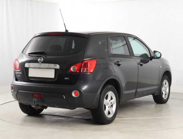 Nissan Qashqai  2.0 dCi 