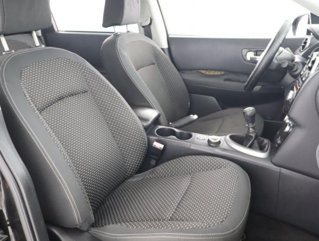 Nissan Qashqai  2.0 dCi 