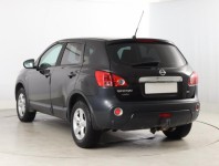 Nissan Qashqai  2.0 dCi 