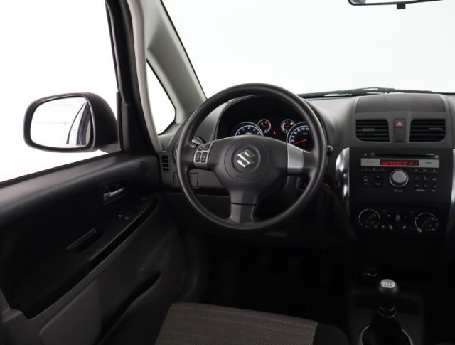 Suzuki SX4  1.6 VVT 