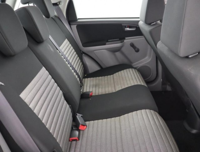 Suzuki SX4  1.6 VVT 