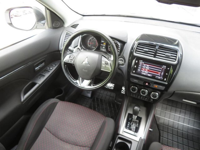 Mitsubishi ASX  2.2 DI-D 