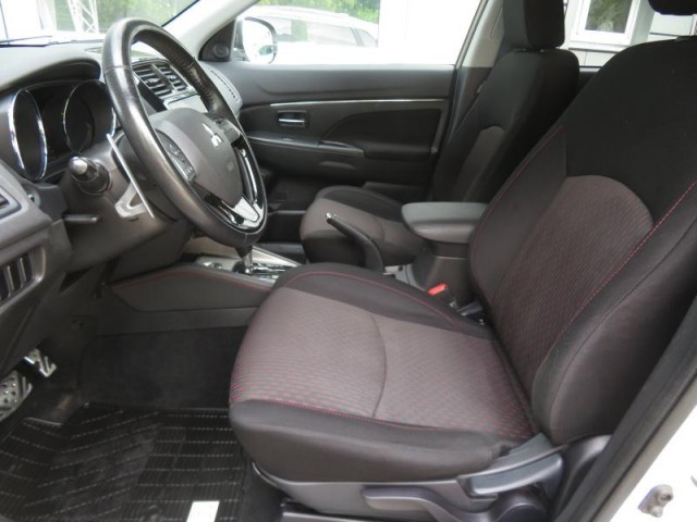 Mitsubishi ASX  2.2 DI-D 