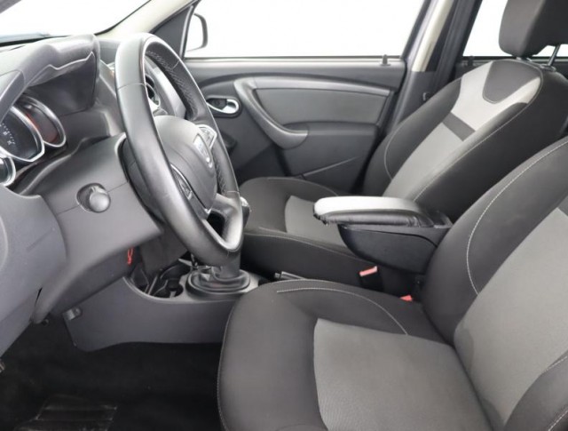 Dacia Duster  1.6 SCe 