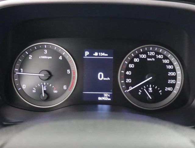 Hyundai Tucson  1.6 CRDi 
