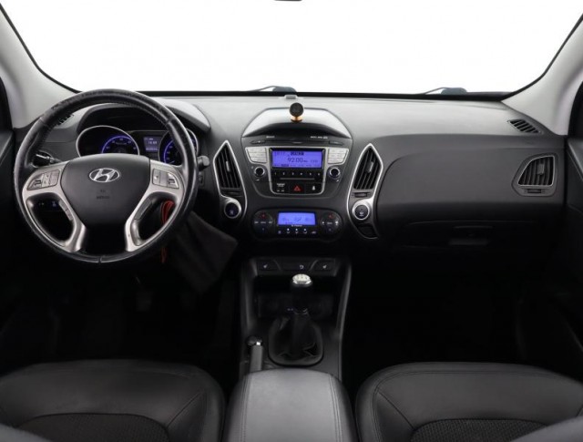 Hyundai ix35  2.0 CVVT Style