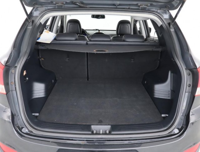 Hyundai ix35  2.0 CVVT Style