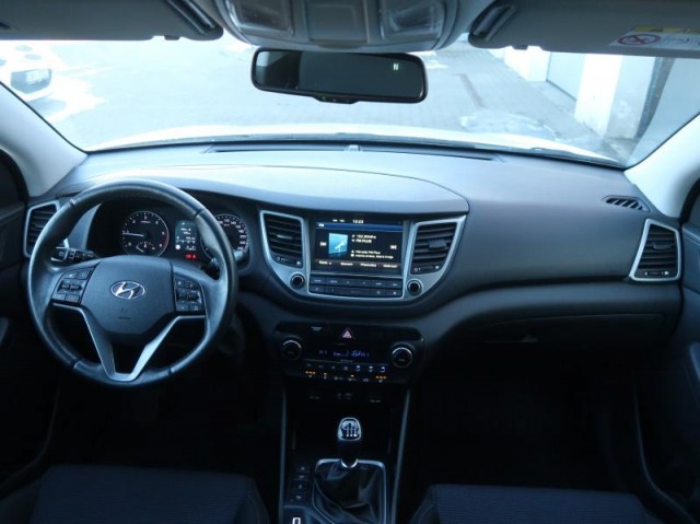 Hyundai Tucson  1.7 CRDi 
