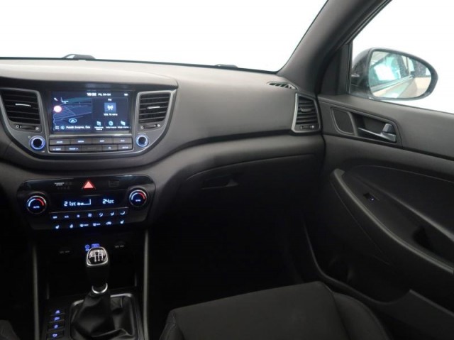 Hyundai Tucson  1.7 CRDi 