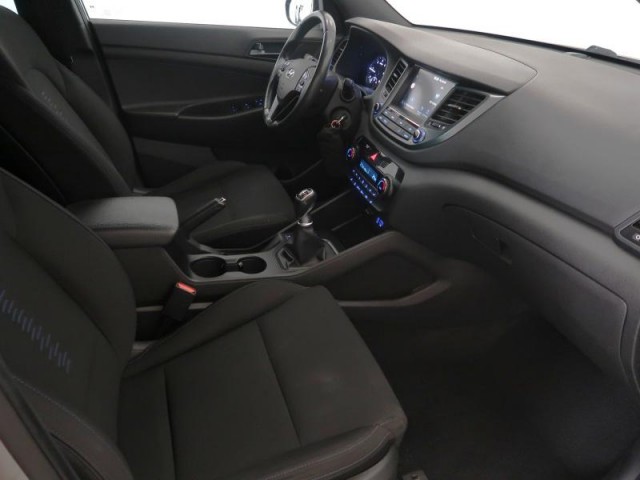 Hyundai Tucson  1.7 CRDi 