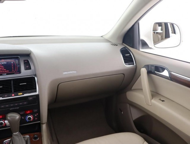 Audi Q7  3.6 FSI 