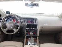 Audi Q7  3.6 FSI 