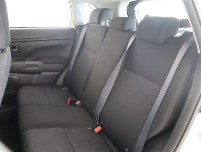 Mitsubishi ASX  1.6 MIVEC 