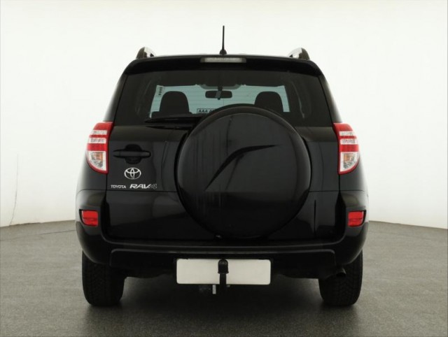 Toyota RAV 4  2.0 VVT-i 