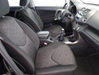 Toyota RAV 4  2.0 VVT-i 