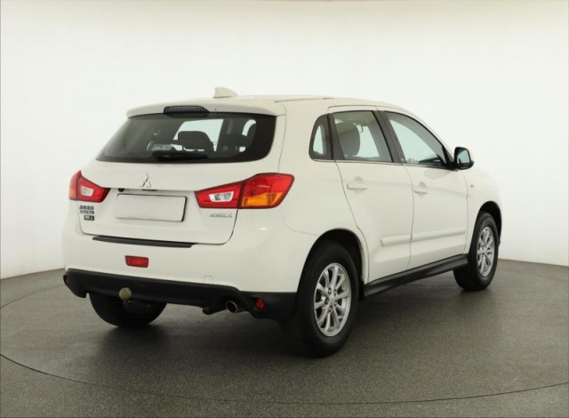 Mitsubishi ASX  1.6 MIVEC 