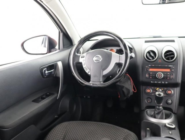 Nissan Qashqai  2.0 dCi 