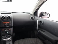 Nissan Qashqai  2.0 dCi 