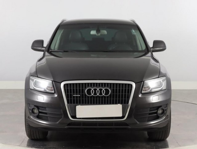 Audi Q5  2.0 TDI 