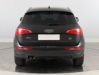 Audi Q5  2.0 TDI 