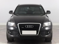 Audi Q5  3.0 TDI S line