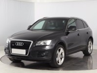 Audi Q5  3.0 TDI S line