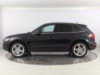 Audi Q5  3.0 TDI S line