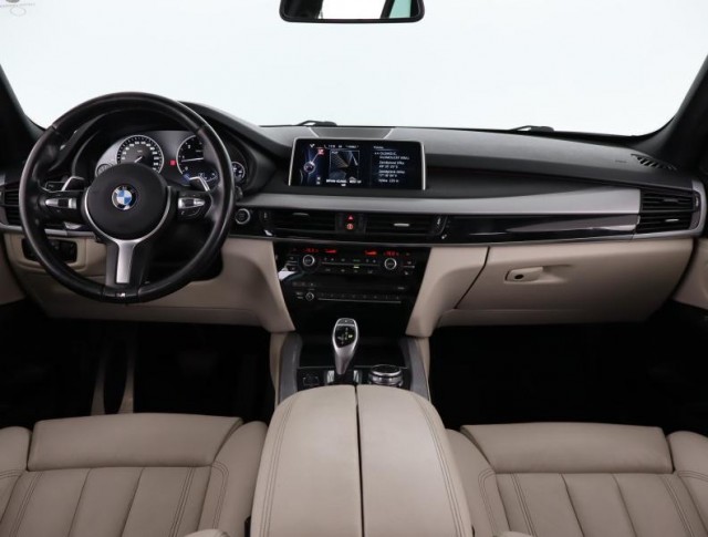 BMW X5  xDrive30d M Paket
