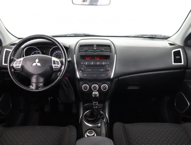 Mitsubishi ASX  1.8 DI-D MIVEC 
