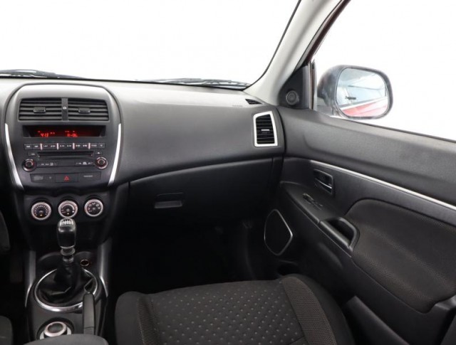 Mitsubishi ASX  1.8 DI-D MIVEC 