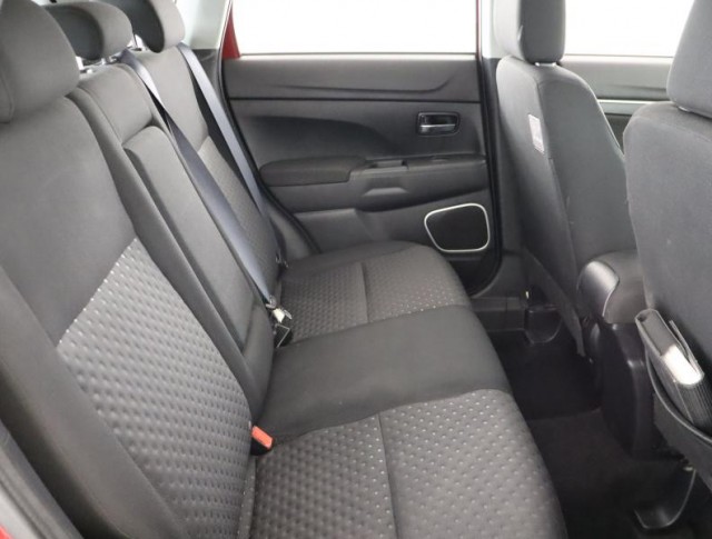 Mitsubishi ASX  1.8 DI-D MIVEC 