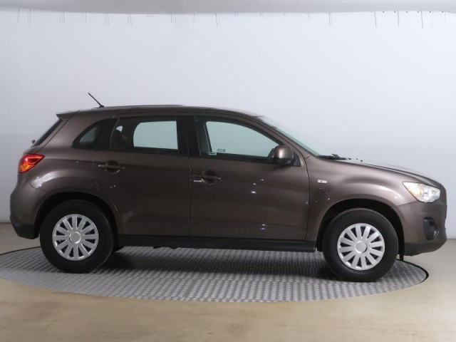 Mitsubishi ASX  1.6 MIVEC 