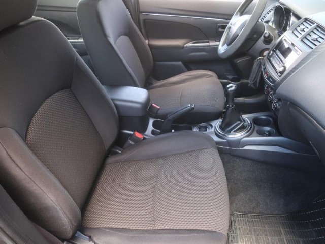 Mitsubishi ASX  1.6 MIVEC 