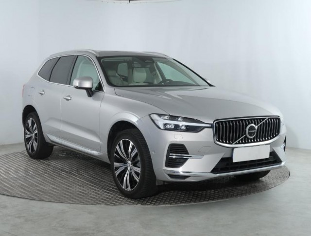 Volvo XC60  T6 Recharge Momentum