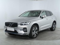 Volvo XC60  T6 Recharge Momentum