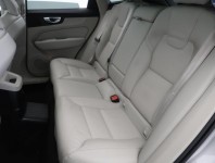 Volvo XC60  T6 Recharge Momentum